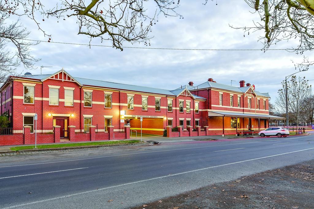 Lake Inn - Ballarat Exterior foto